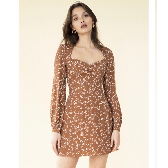 Reformation Dresses & Skirts - Sisterhood Long Sleeve 60’s style Dress